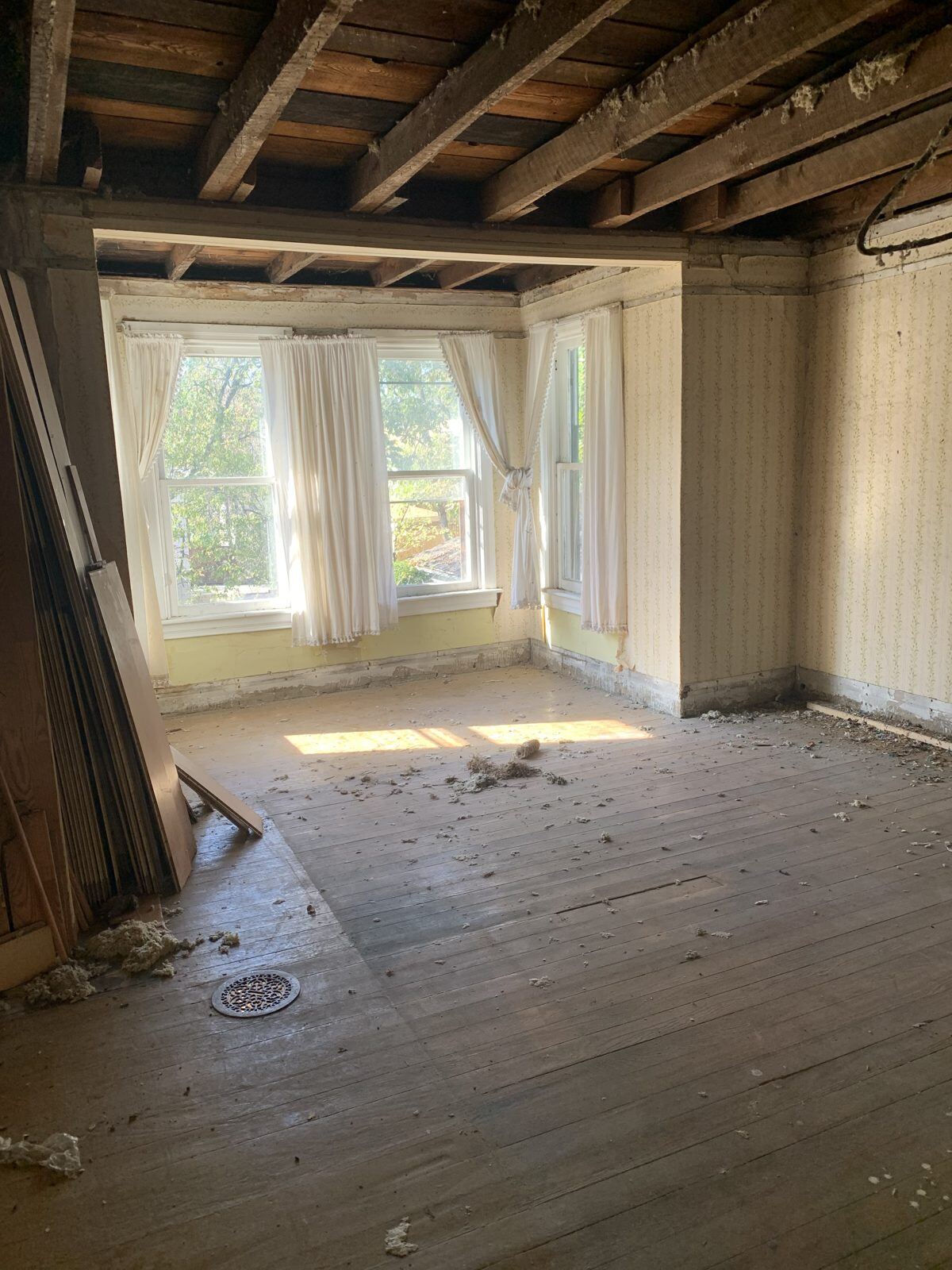 Inside the Craven House before restoration